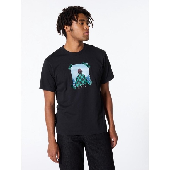 Demon Slayer Black Tanjiro Graphic Tee Small - Picture 1 of 4